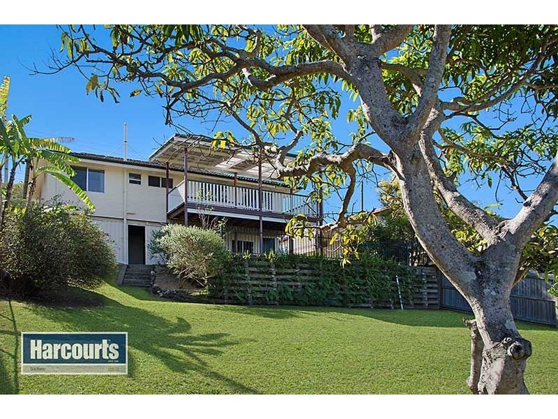 77 Patricks Road, Arana Hills QLD 4054