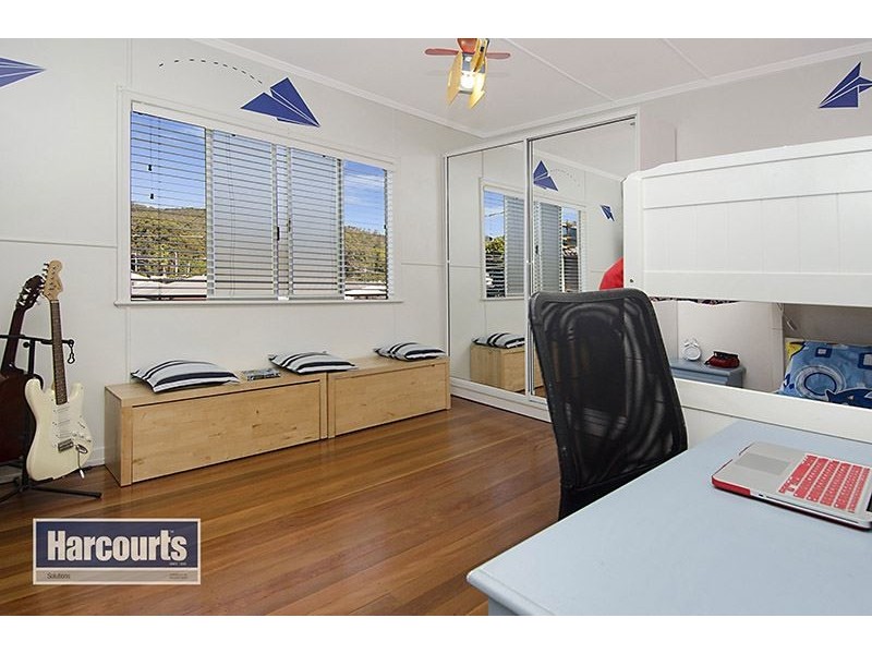 57 June Street, Mitchelton QLD 4053