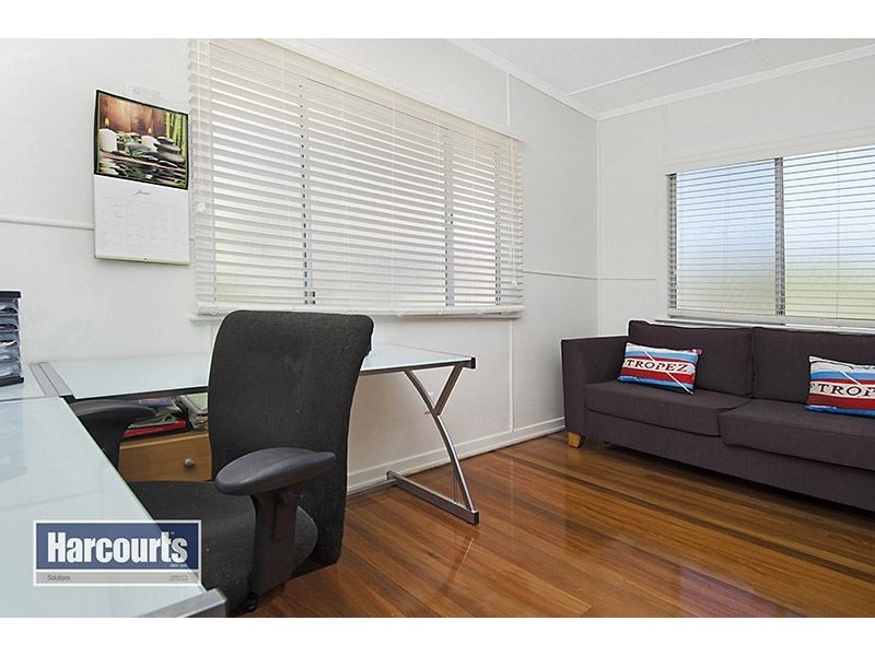 57 June Street, Mitchelton QLD 4053