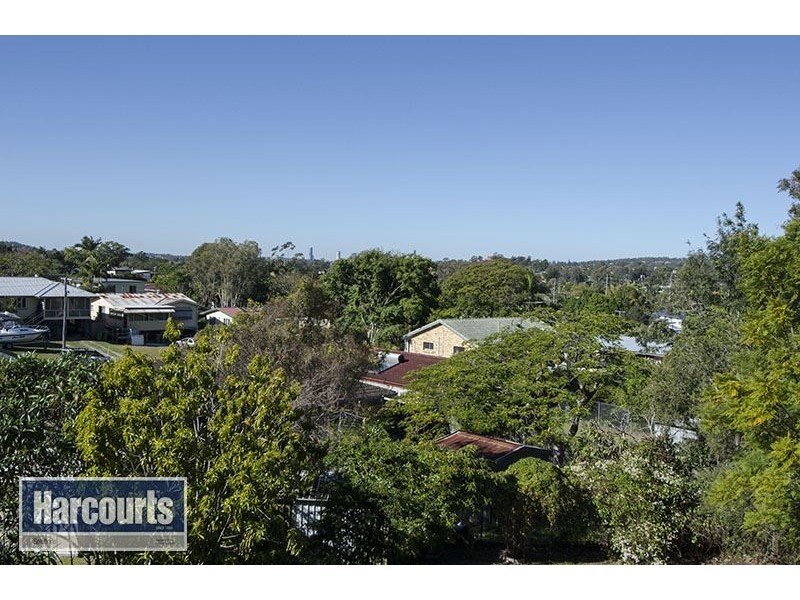 89 Minto Crescent, Arana Hills QLD 4054