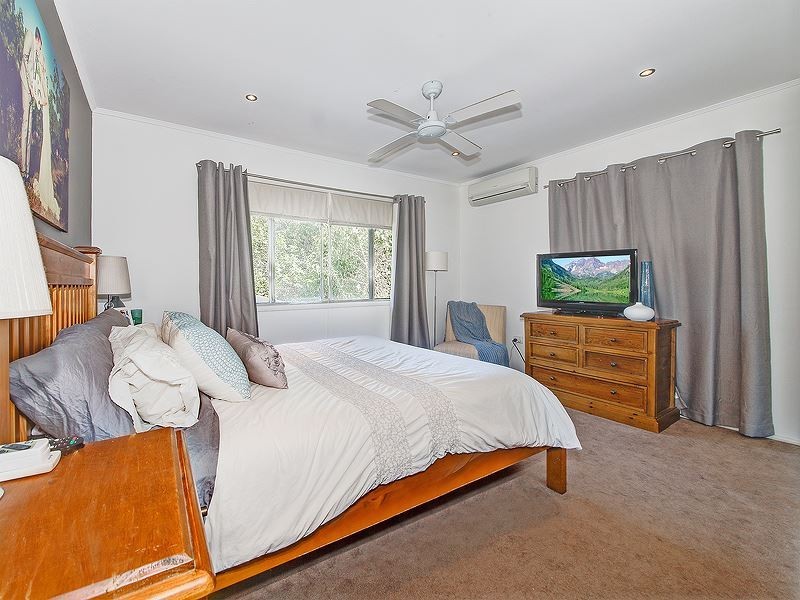 5 Conlo Crescent, Ferny Hills QLD 4055