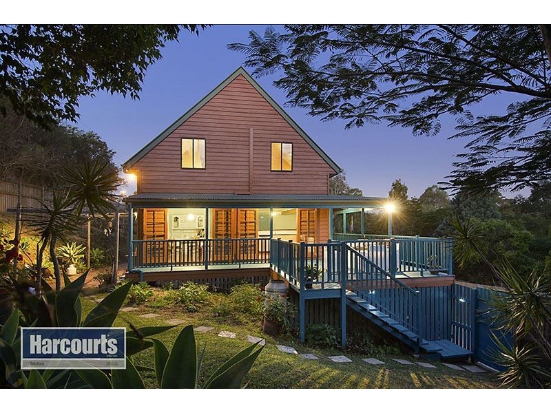 1 Linkwood Drive, Ferny Hills QLD 4055