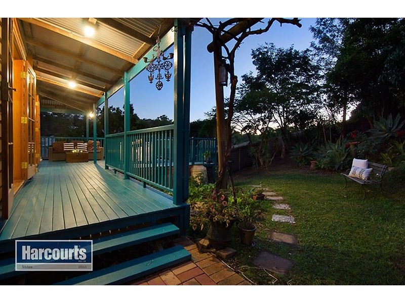 1 Linkwood Drive, Ferny Hills QLD 4055