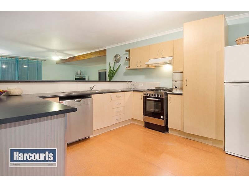 1 Linkwood Drive, Ferny Hills QLD 4055