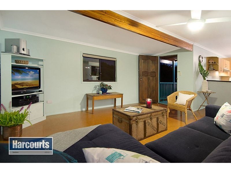 1 Linkwood Drive, Ferny Hills QLD 4055