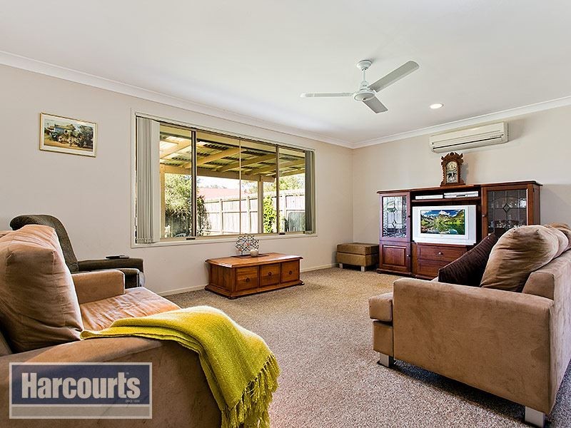 5 Kirralee Crescent, Upper Kedron QLD 4055