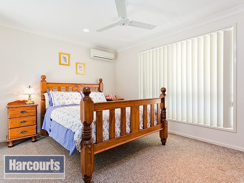 5 Kirralee Crescent, Upper Kedron QLD 4055