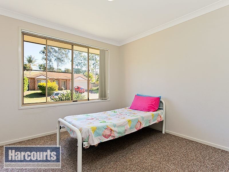 5 Kirralee Crescent, Upper Kedron QLD 4055