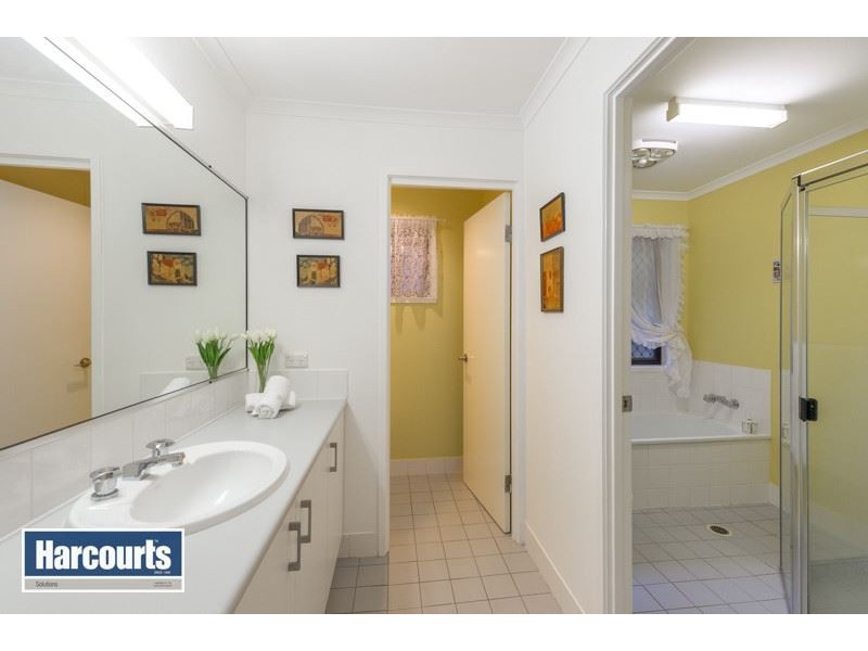 22 Elizabeth Street, Everton Hills QLD 4053