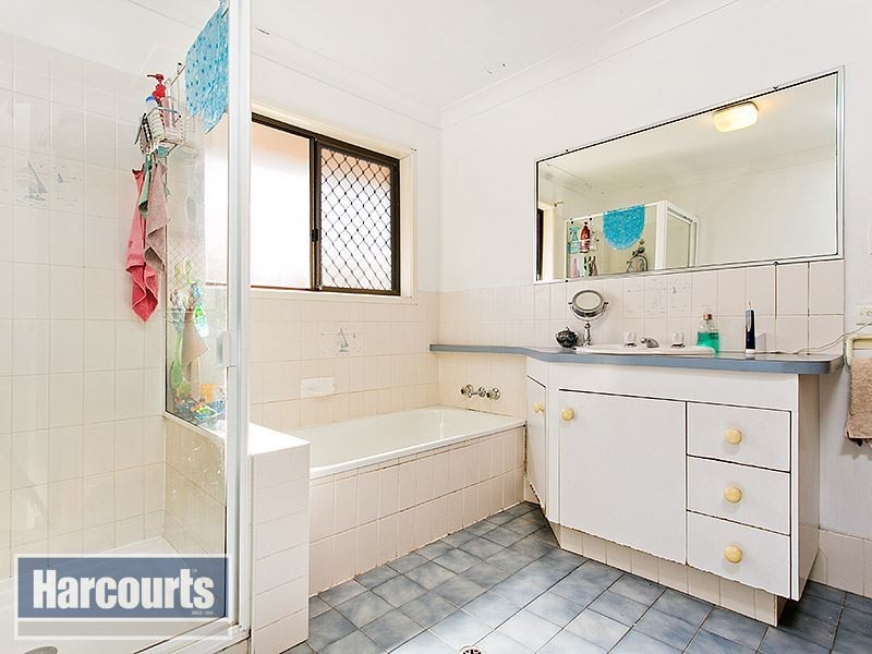 81 Bunya Park Drive, Eatons Hill QLD 4037