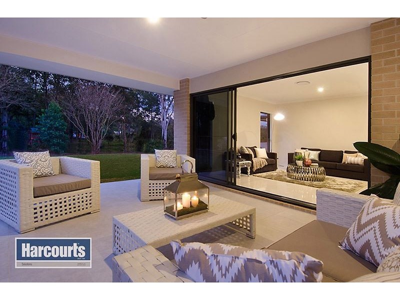 98 Cribb Avenue, Mitchelton QLD 4053