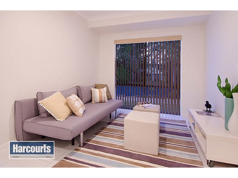 98 Cribb Avenue, Mitchelton QLD 4053