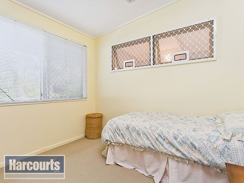 68 Narellan Street, Arana Hills QLD 4054