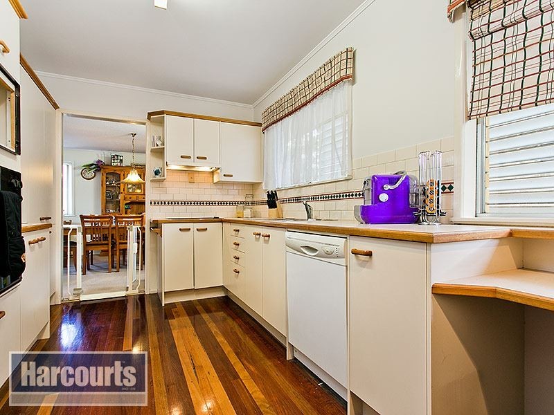 27 Jarrah Street, Keperra QLD 4054