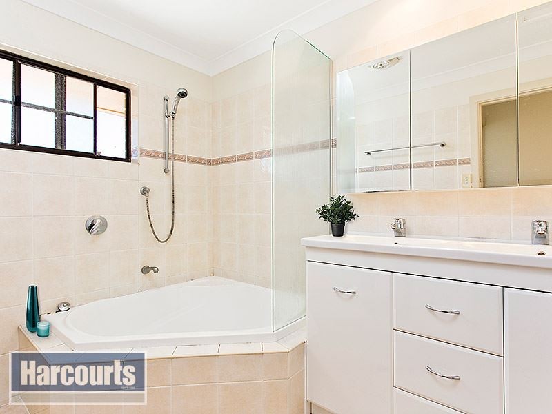 1 Aramac Street, Keperra QLD 4054