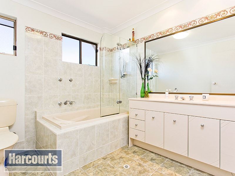 2/8 Movilla Street, Ferny Grove QLD 4055