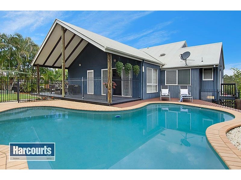 14 Glenwood Place, Ferny Hills QLD 4055