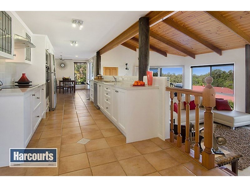 14 Glenwood Place, Ferny Hills QLD 4055