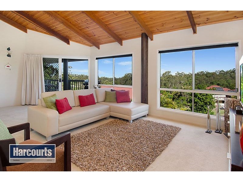 14 Glenwood Place, Ferny Hills QLD 4055