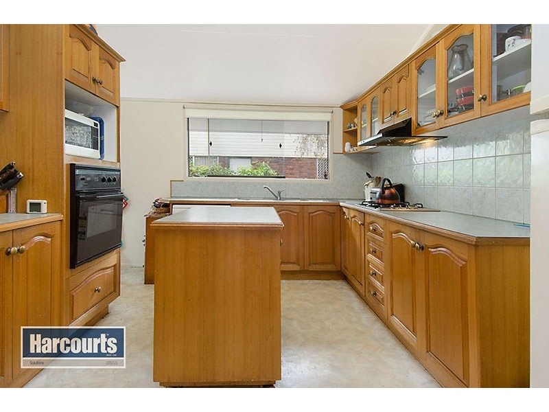 9 Franciscea Street, Everton Hills QLD 4053