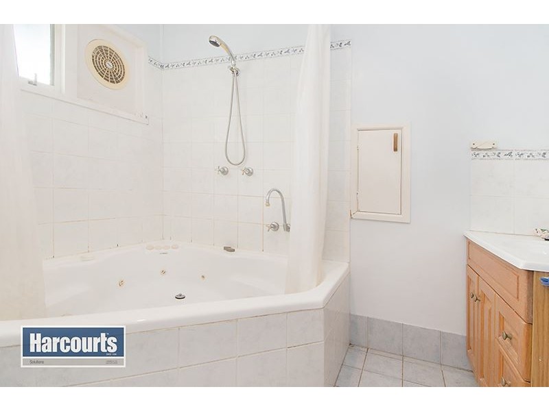 9 Franciscea Street, Everton Hills QLD 4053