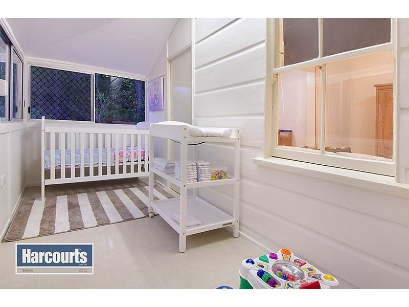 42 Pindari Avenue, Ferny Hills QLD 4055