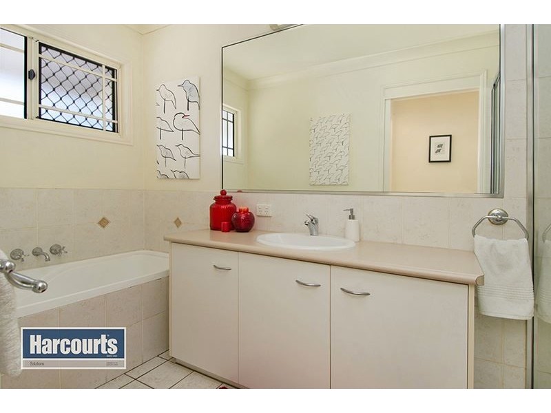 8 Kenneth Street, Lutwyche QLD 4030