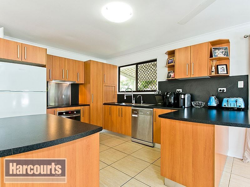 14 Palall Crescent, Ferny Hills QLD 4055