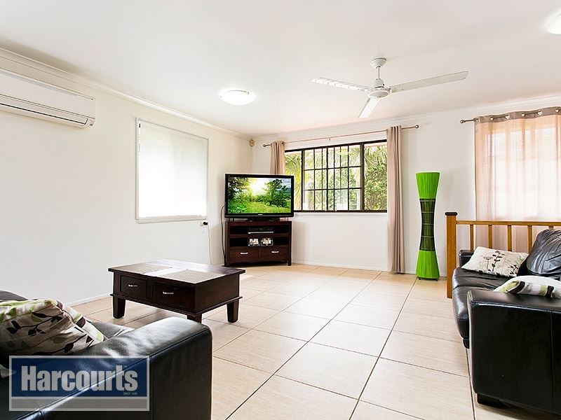 14 Palall Crescent, Ferny Hills QLD 4055
