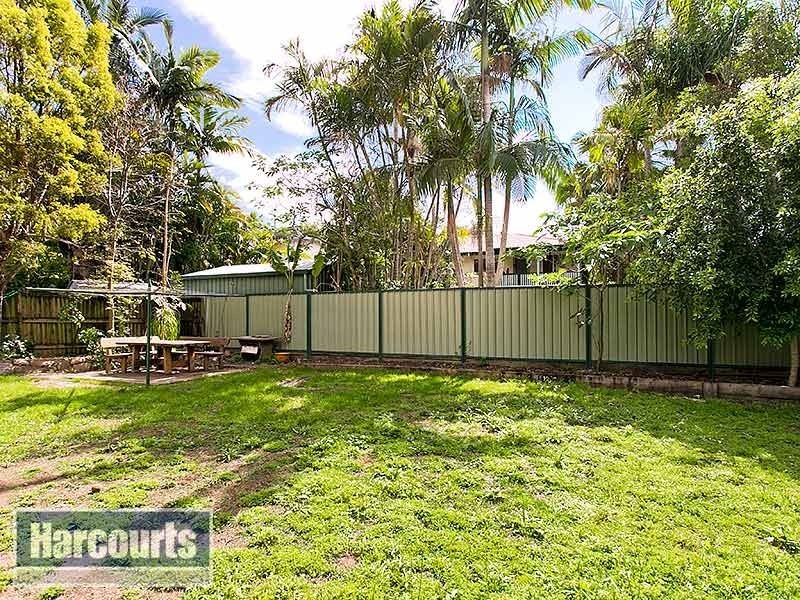 14 Palall Crescent, Ferny Hills QLD 4055