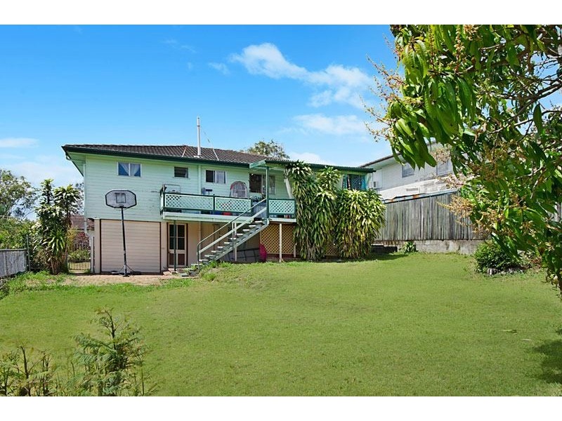 16 Carissa Street, Arana Hills QLD 4054