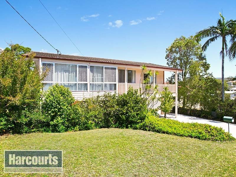 19 Arilpa Crescent, Ferny Hills QLD 4055