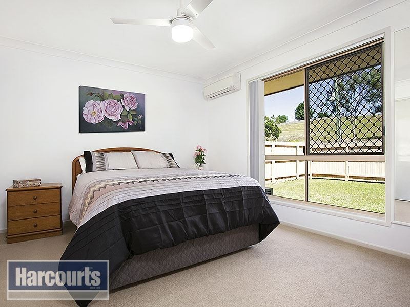 8 Kyeamba Close, Upper Kedron QLD 4055