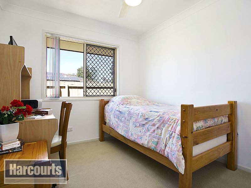 8 Kyeamba Close, Upper Kedron QLD 4055