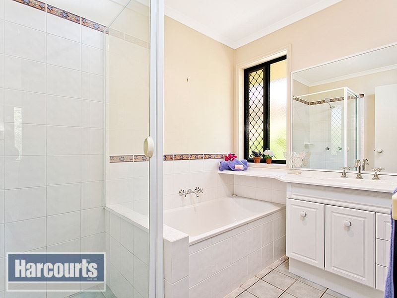 26 Wyellan Place, Upper Kedron QLD 4055