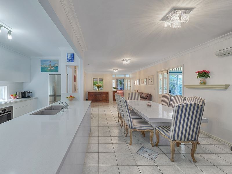 5 Elfreda Street, Alderley QLD 4051