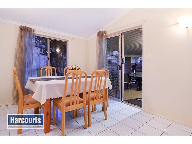 50 Halleys Crescent, Bridgeman Downs QLD 4035