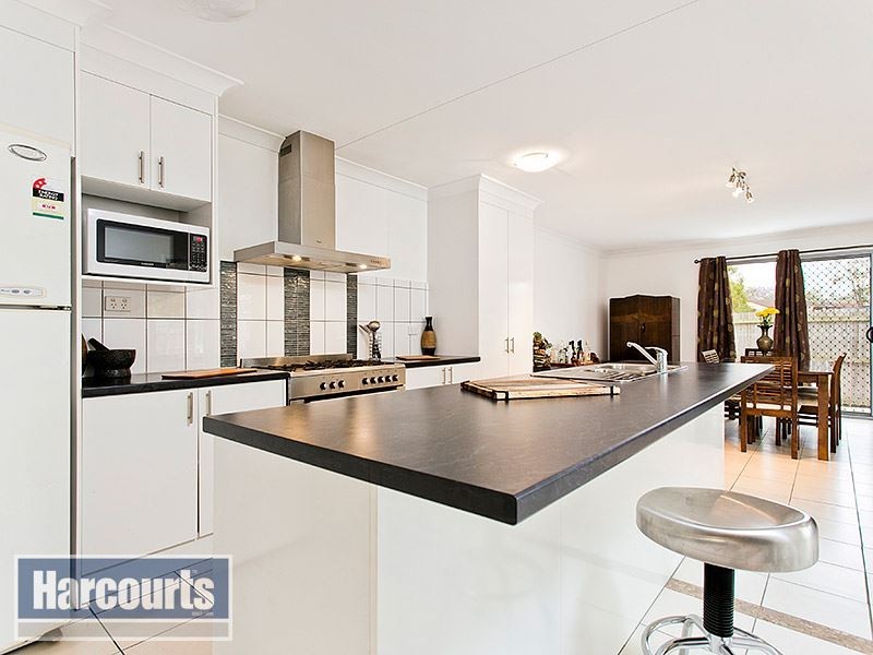 8 Mingela Street, Keperra QLD 4054