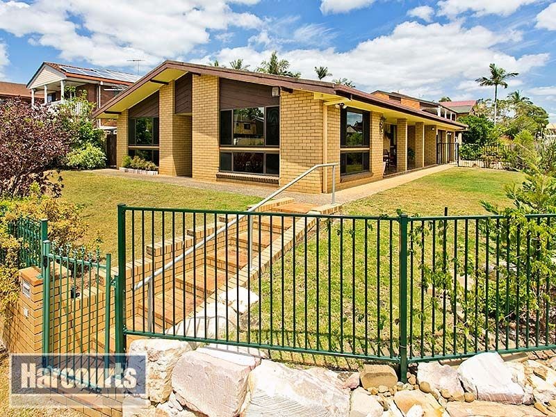 6 Barvas Street, Ferny Grove QLD 4055