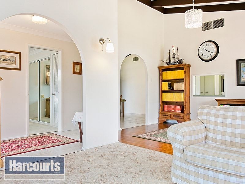 6 Barvas Street, Ferny Grove QLD 4055