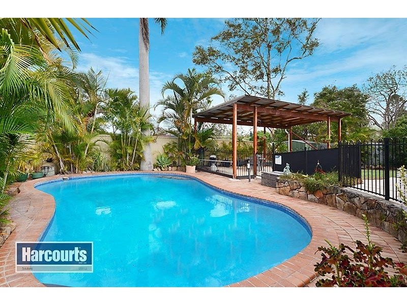 6 Marianne Street, Everton Hills QLD 4053