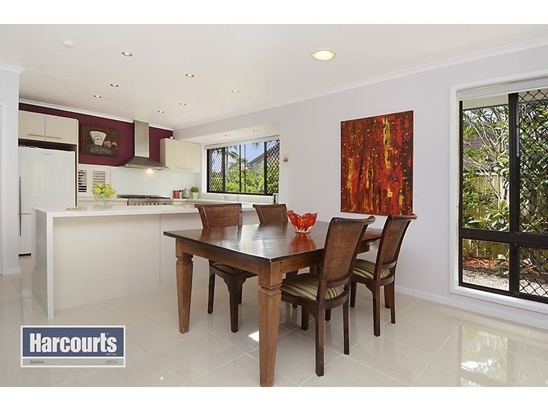 6 Marianne Street, Everton Hills QLD 4053