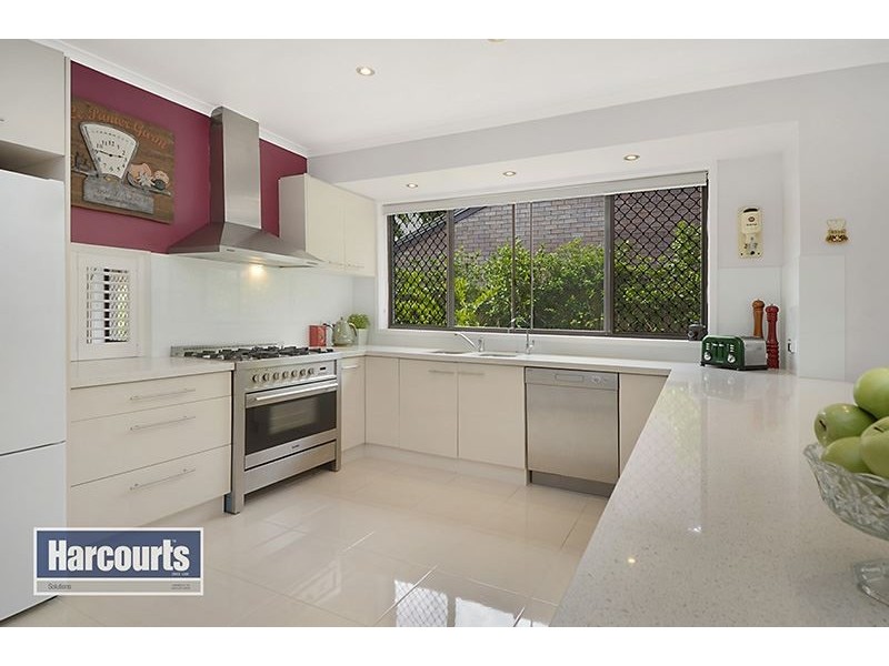 6 Marianne Street, Everton Hills QLD 4053