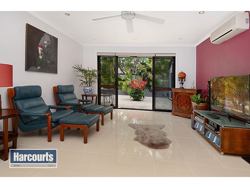 6 Marianne Street, Everton Hills QLD 4053