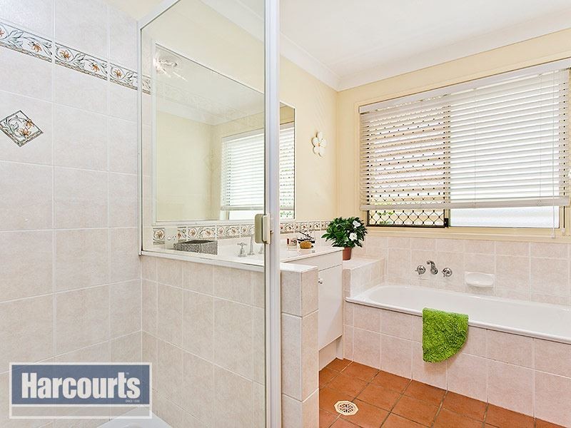 63 Kirralee Crescent, Upper Kedron QLD 4055