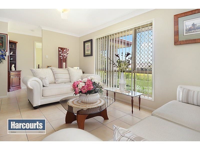 6 Yarraman Street, Arana Hills QLD 4054