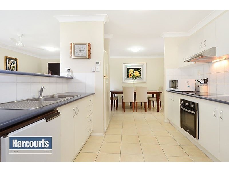 6 Yarraman Street, Arana Hills QLD 4054