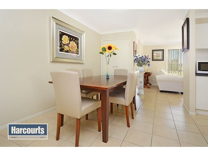 6 Yarraman Street, Arana Hills QLD 4054