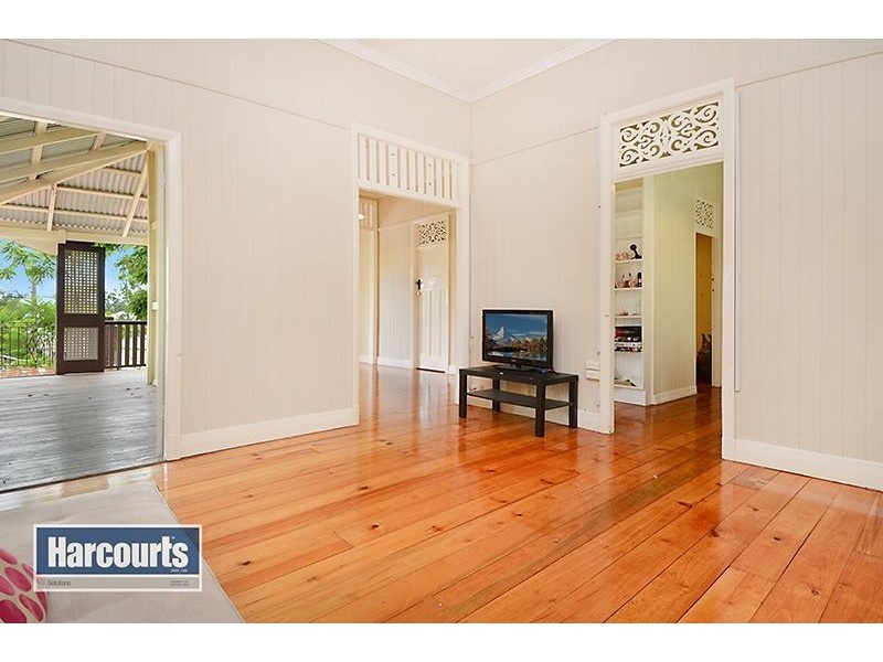 18 Fleming Road, Herston QLD 4006