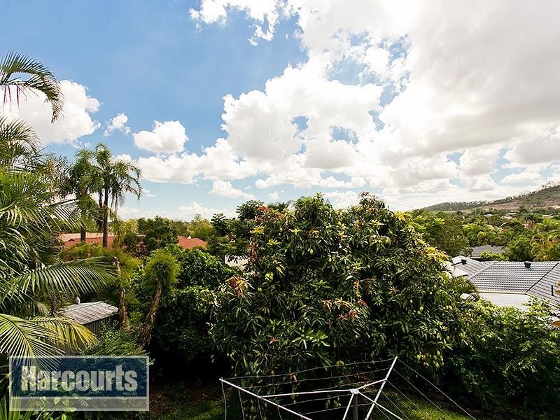 8 Shaun Place, Keperra QLD 4054